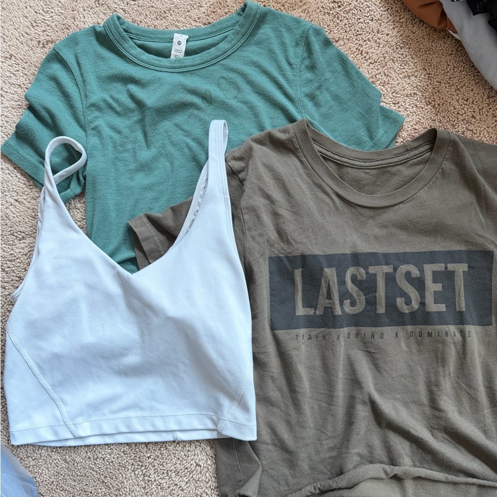 lululemon athletica Green and Gray Graphic Tee